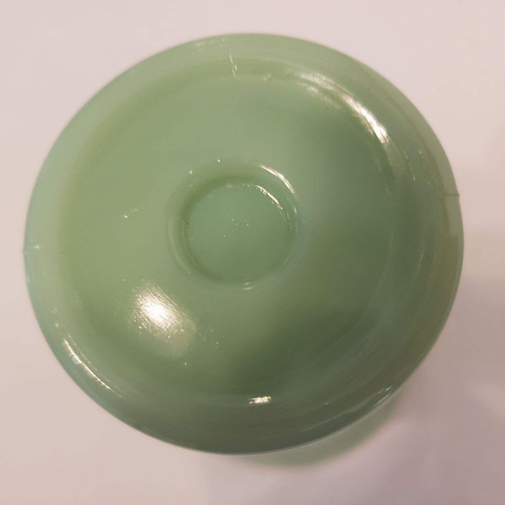 Fire King Jadeite Deco Vase 5 1/4" Scalloped Rim Vintage MCM Mid Century - Picture 6 of 6
